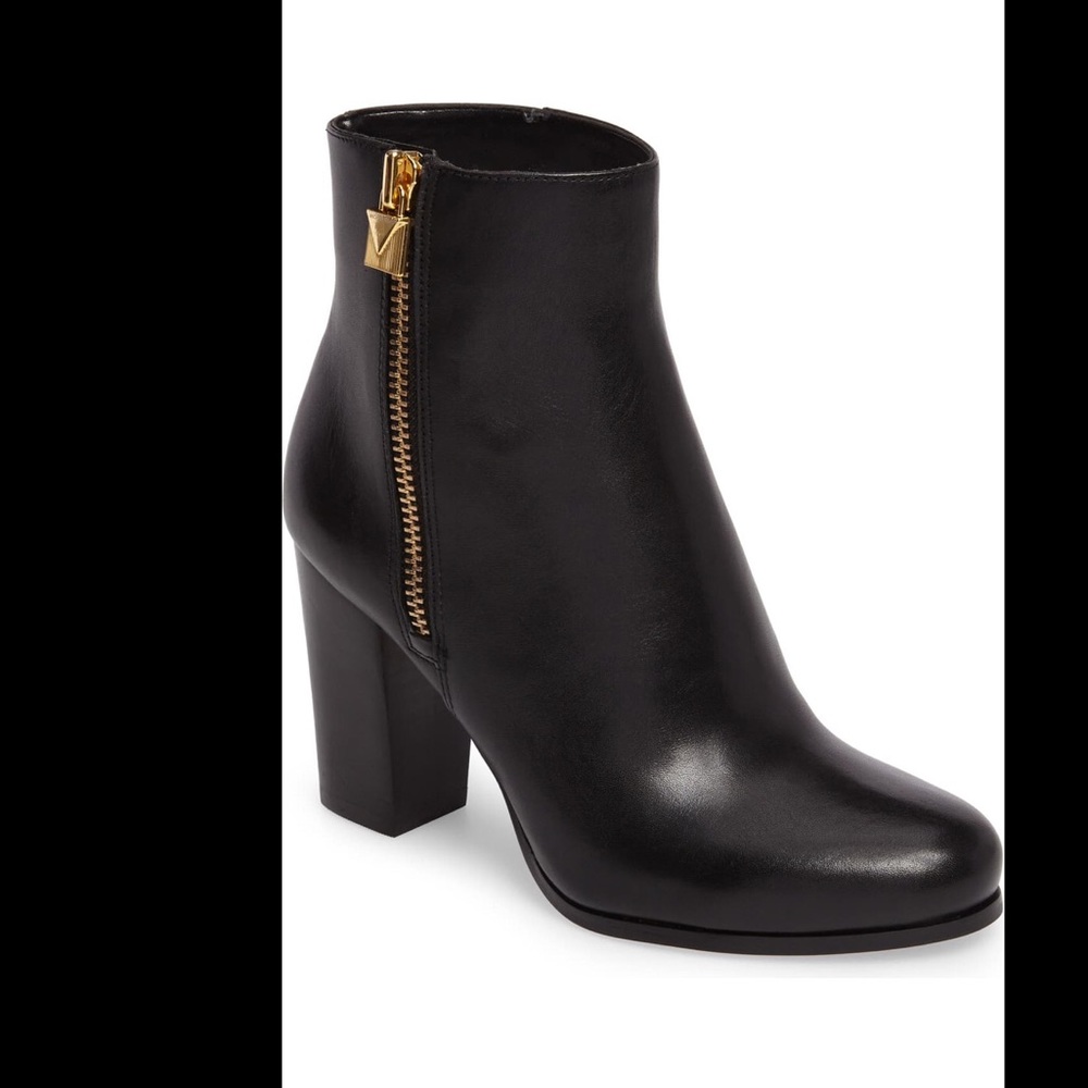 MK booties